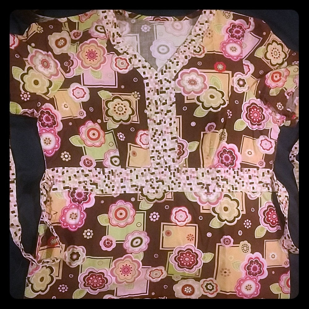 Scrub Top